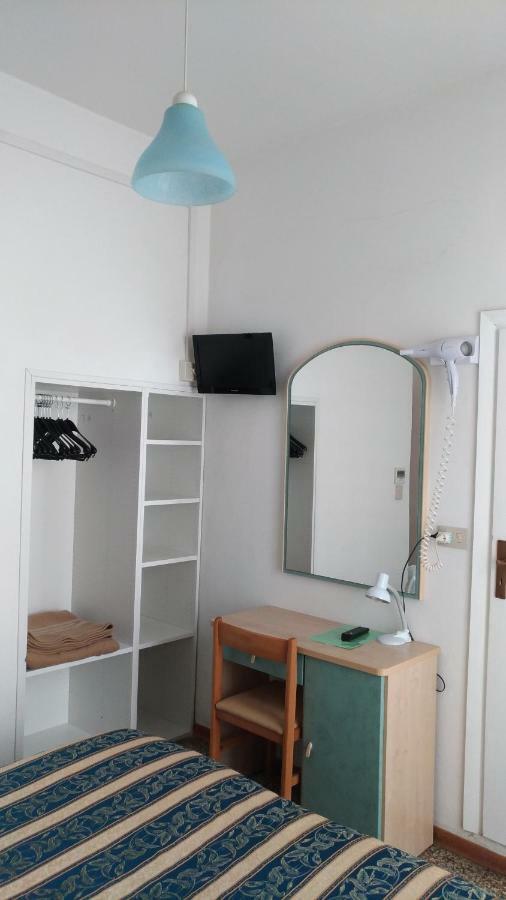 Costa Del Sole Only Room Milano Marittima Exterior photo